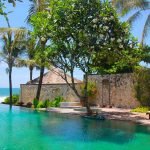 Vila pinggir pantai yang menakjubkan dijual di lokasi utama Bali Canggu Vila pinggir pantai yang menakjubkan dijual di lokasi utama Bali Canggu