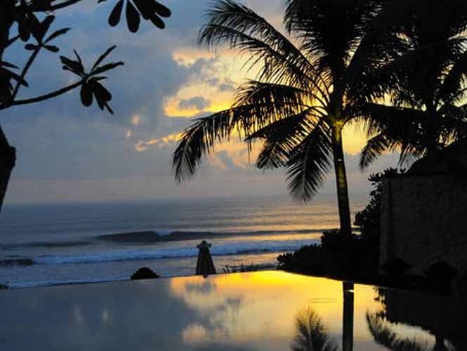 Vila pinggir pantai yang menakjubkan dijual di lokasi utama Bali Canggu 4
