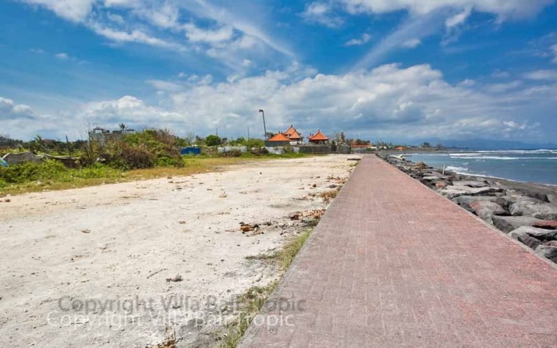 Real estat pinggir pantai yang mewah di kawasan elit Gianyar Bali 6