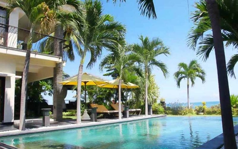 Vila pinggir pantai yang indah dijual di Bali di daerah Lovina 6